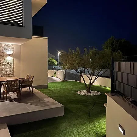Amare Apartamento Kaštela